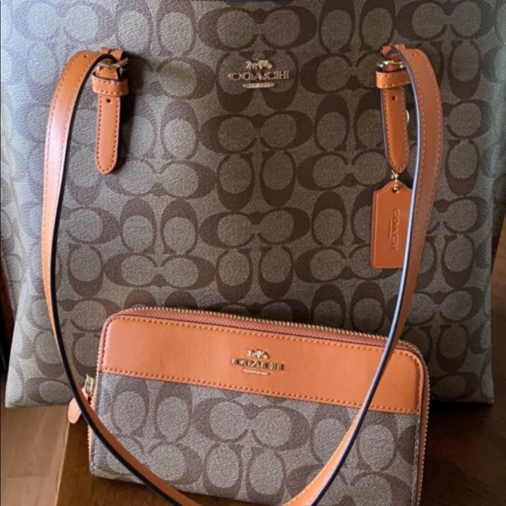 Coach purse wallet combo